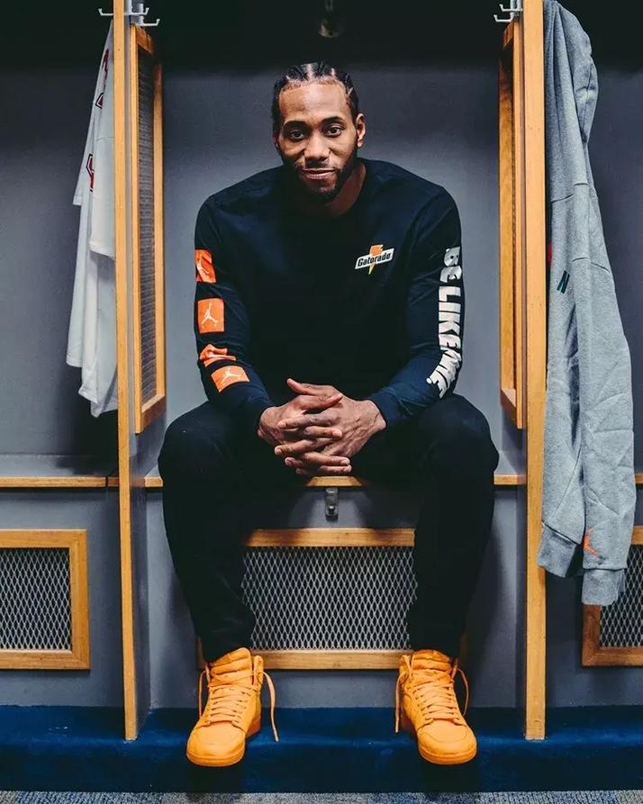 在太阳队等 在太阳队等