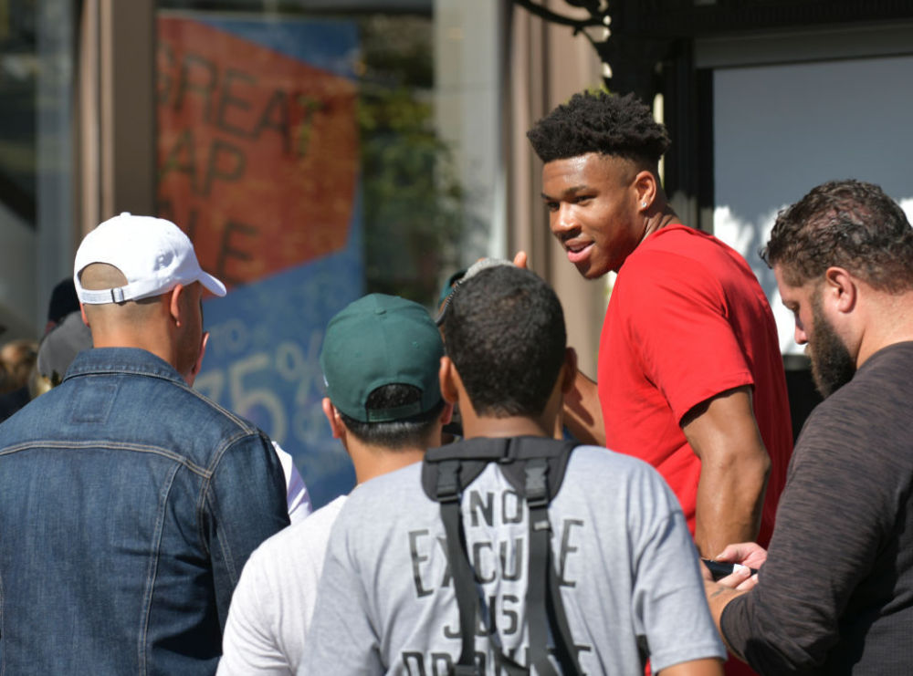 在中场控制 在中场控制