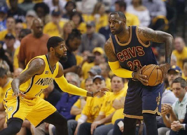 阵容年龄曲 阵容年龄曲